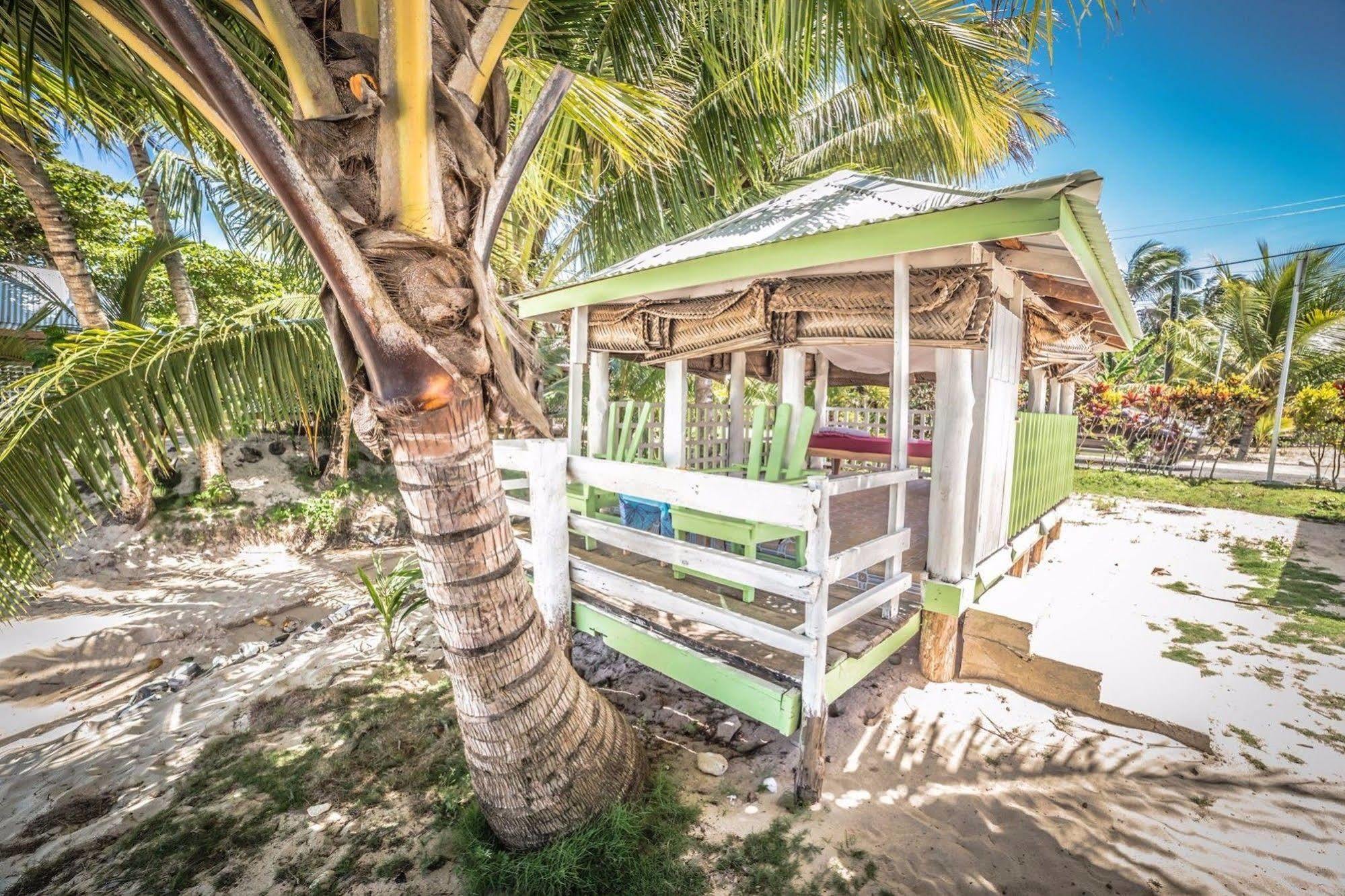 Tailua Beach Fales Manase Zewnętrze zdjęcie