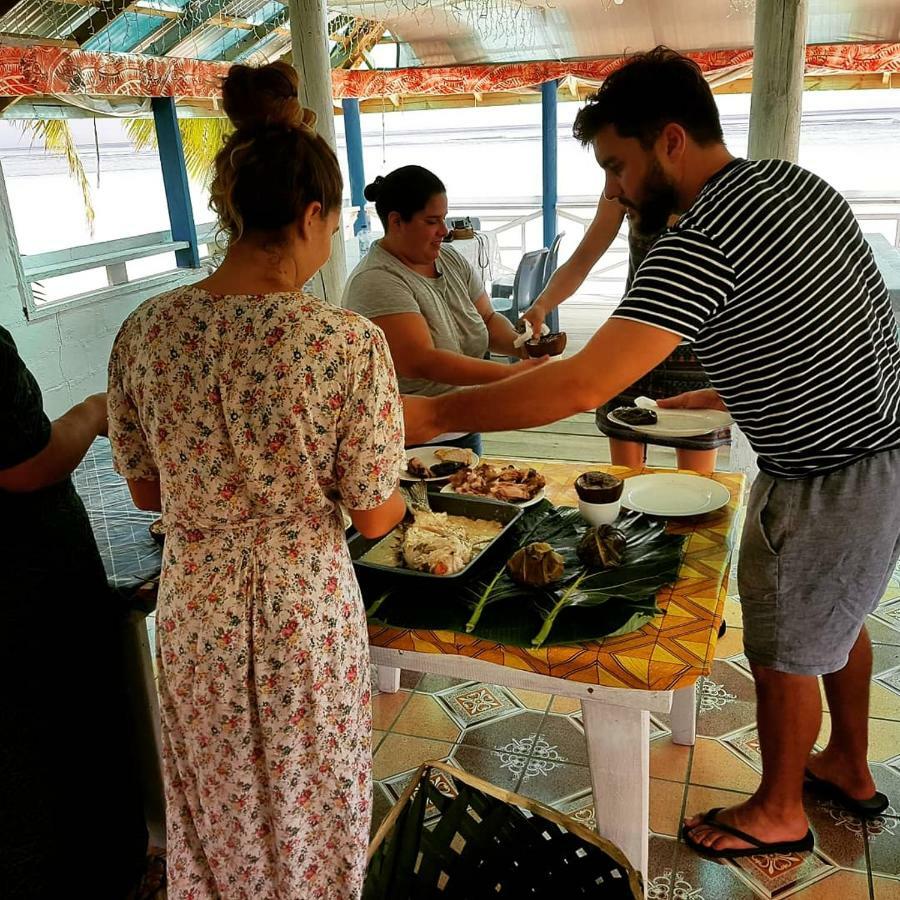 Tailua Beach Fales Manase Zewnętrze zdjęcie